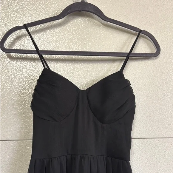 Black Guess dress - Picture 2 of 7